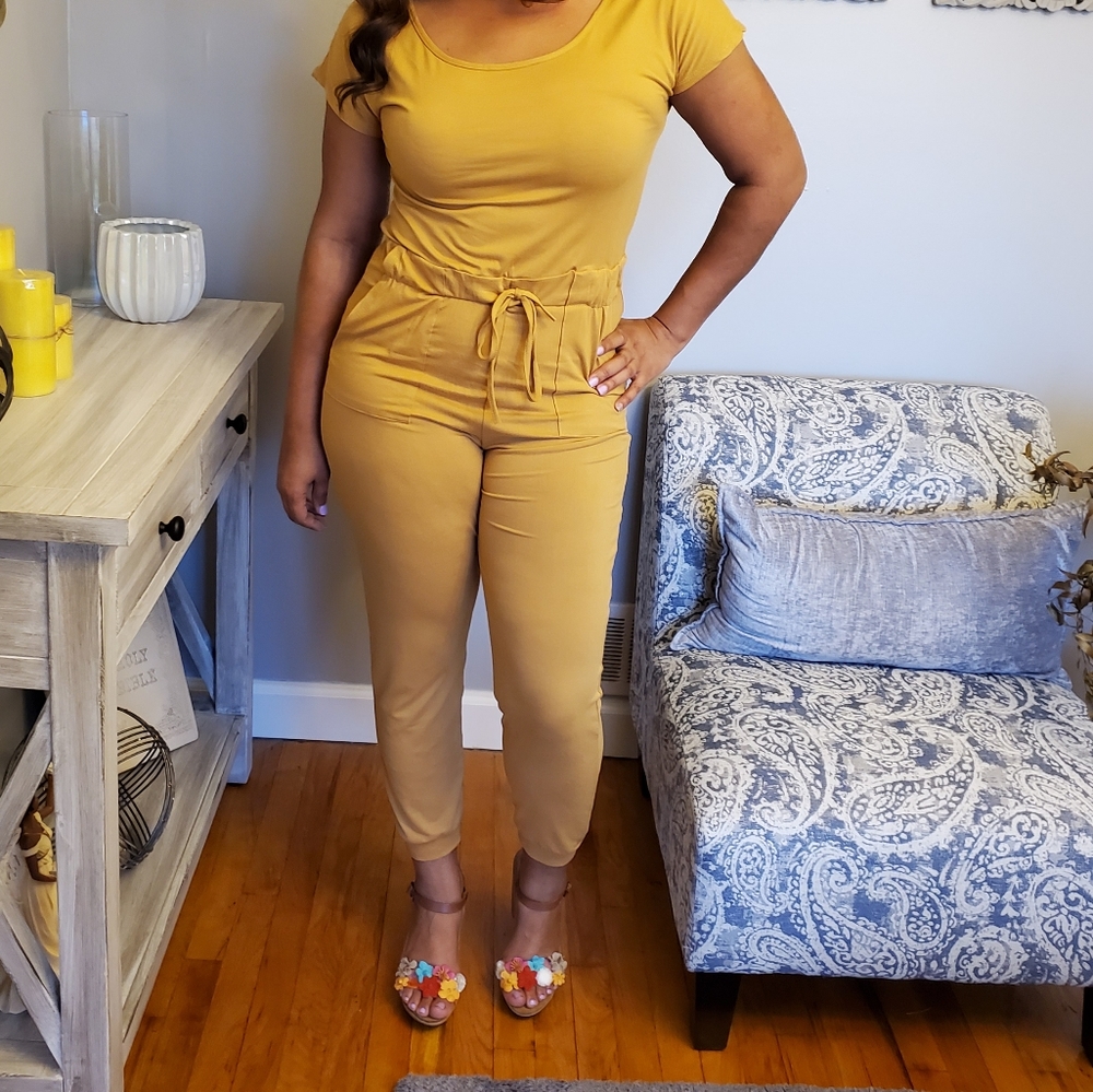 Drawstring Jumpsuit - Picture 4 of 4